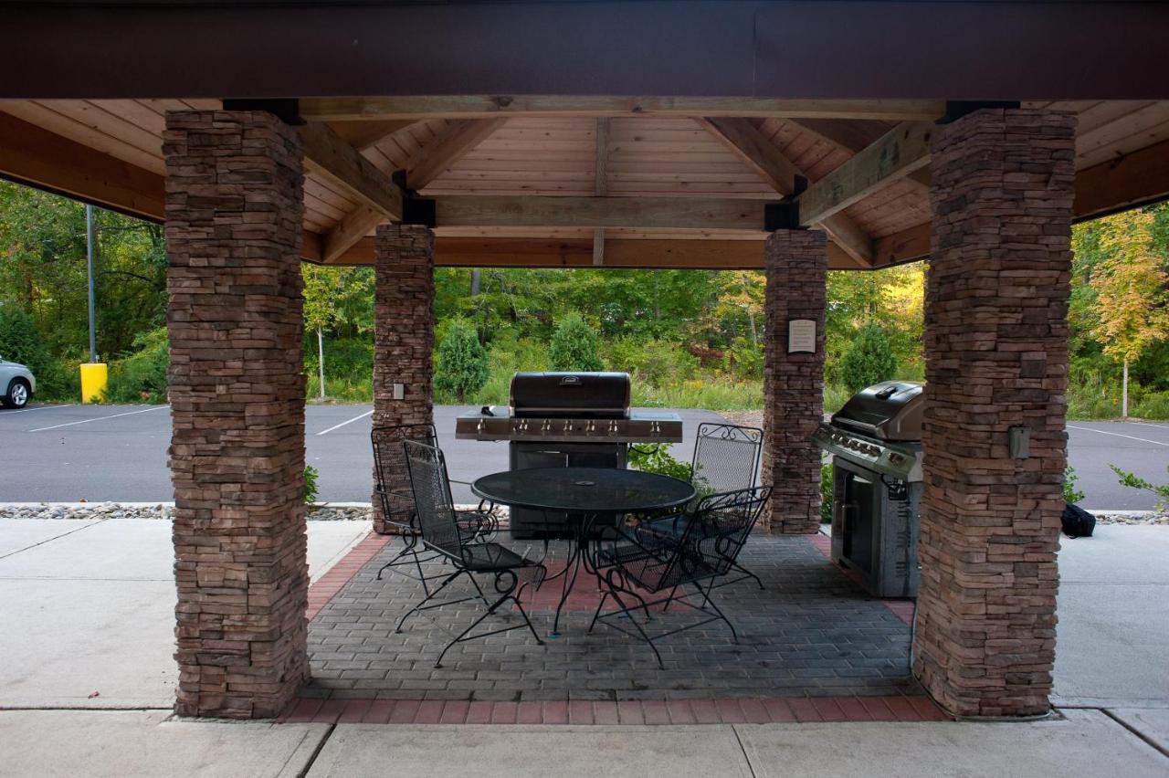 Staybridge Suites East Stroudsburg - Poconos By Ihg Zewnętrze zdjęcie